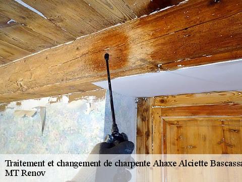 Traitement et changement de charpente  ahaxe-alciette-bascassan-64220 MT Renov